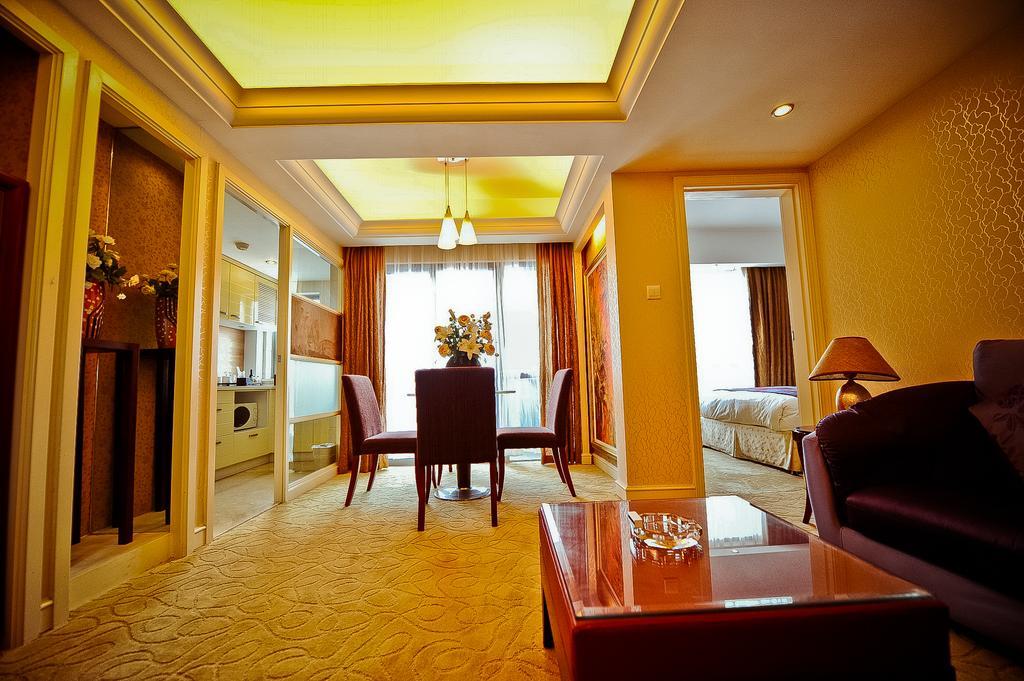 Howard Johnson All Suites Shanghai Esterno foto
